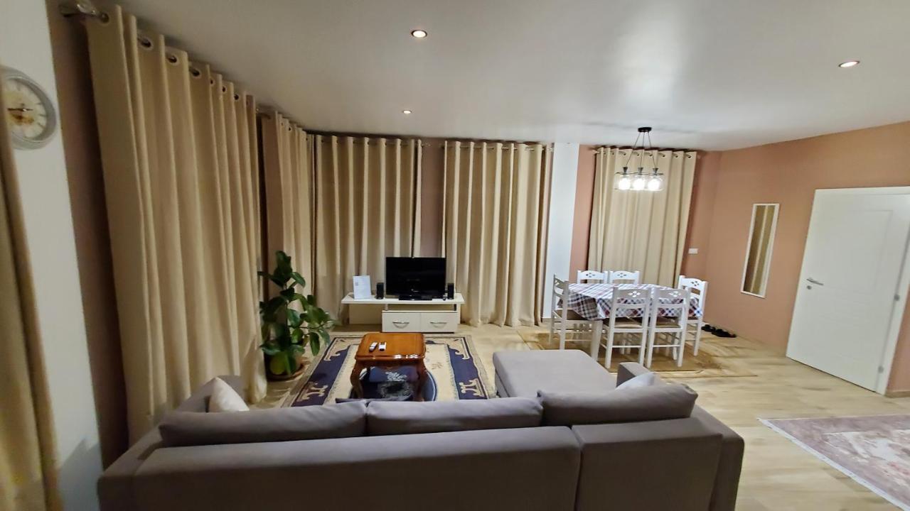 Sirius Apartment Shkoder Luaran gambar