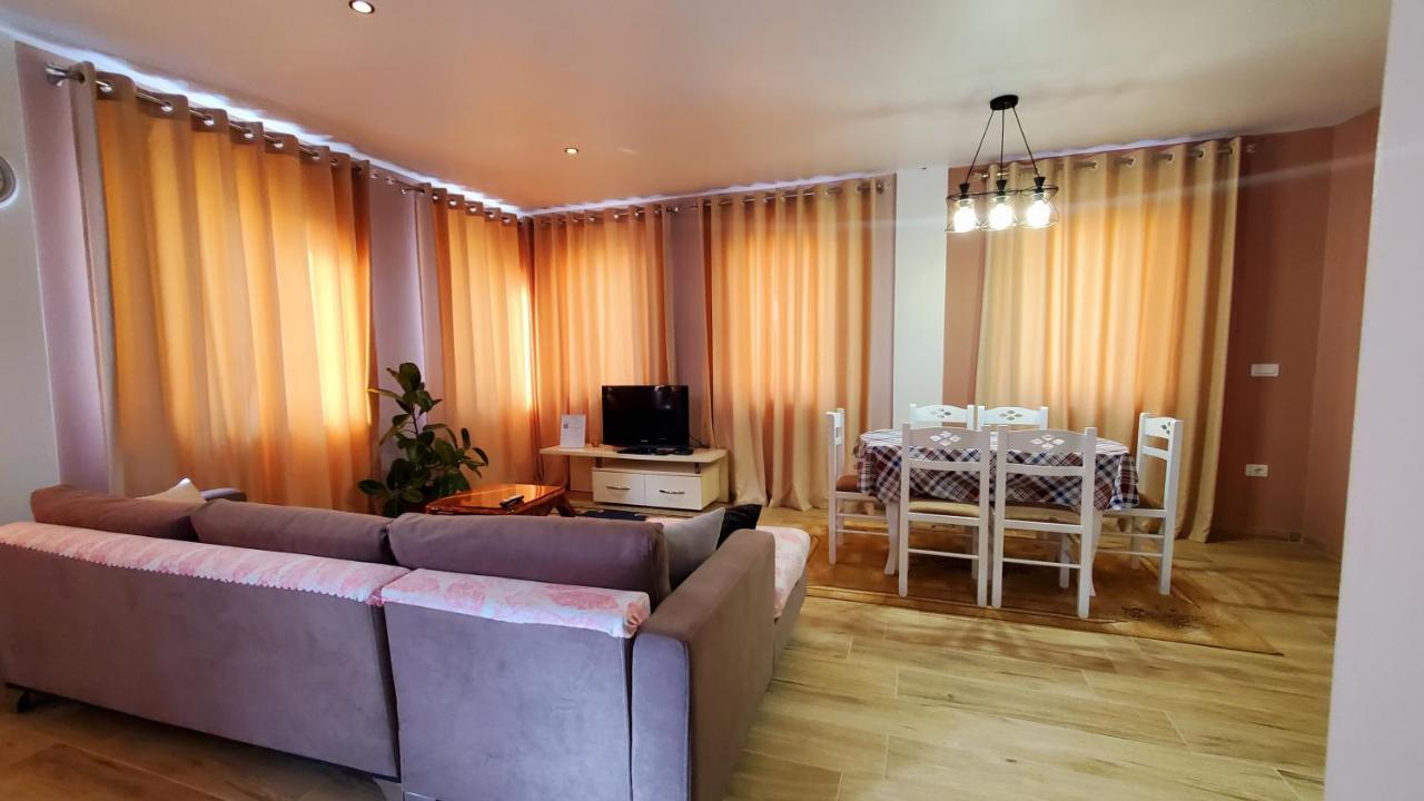 Sirius Apartment Shkoder Luaran gambar