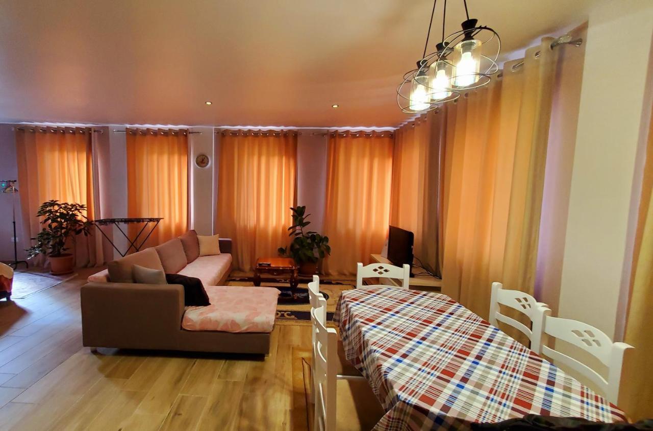 Sirius Apartment Shkoder Luaran gambar