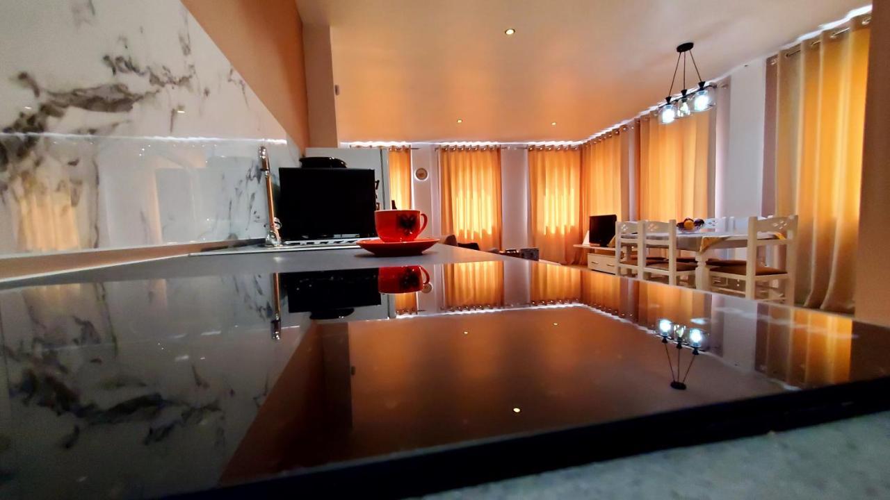 Sirius Apartment Shkoder Luaran gambar